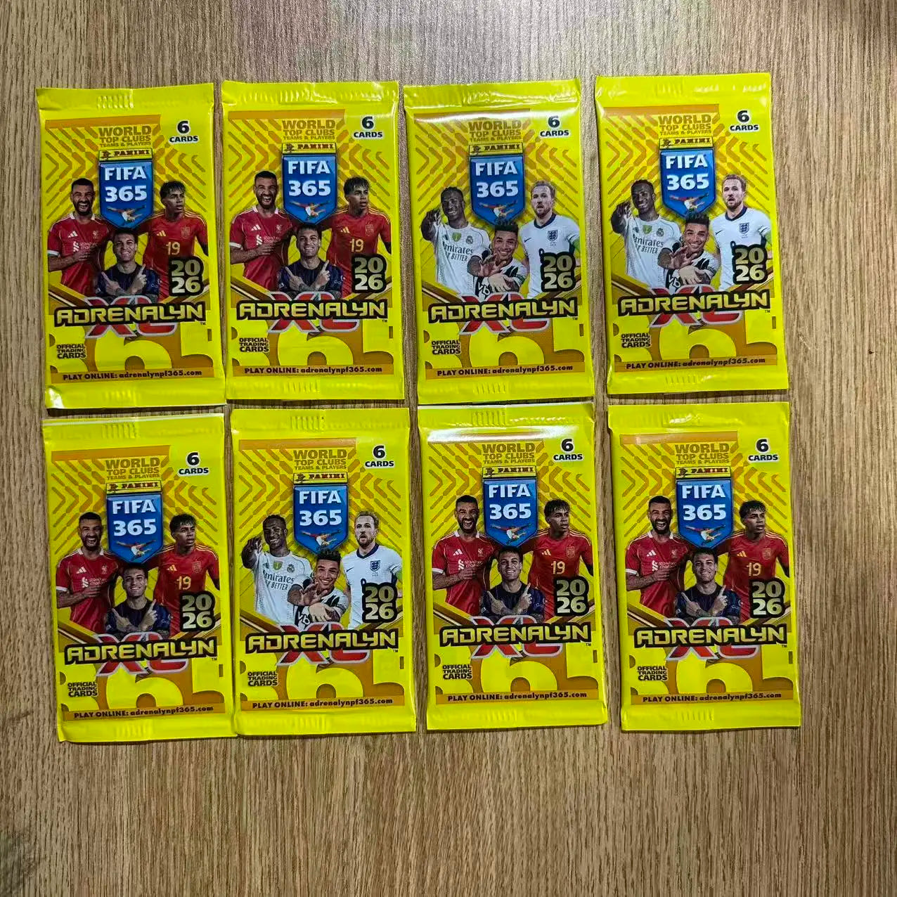 Cartas Coleccionables Panini FIFA 365 Adrenalyn XL 2026 – Elige tu Pack